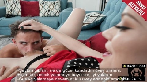 Amıni yalatan sevisen lezbiyenler
