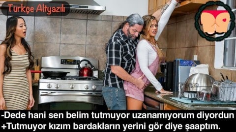 yaşlı kadın torununa sikdiriyor